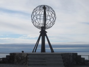 Junalla ja autolla Nordkappissa