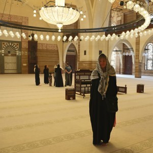 Turisti abayassa - palestiinalaishuivi sentään oli omasta takaa