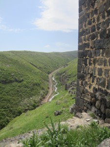 Rotko Amberdin linnoitukselta katsoen