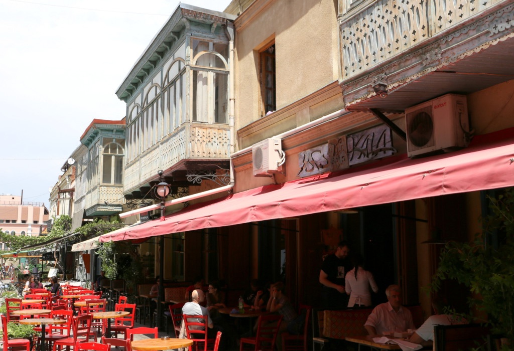 Olimme aikaisemmin päivällä sattumalta kuvanneet Kala-ravintolan