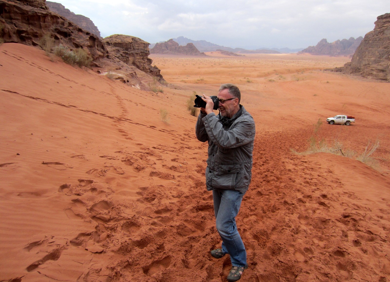 Oudot maisemat – tutut kasvot