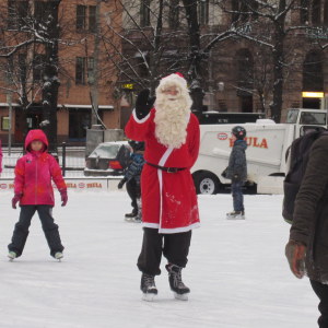 Joulupukki Rautatientori Helsinki