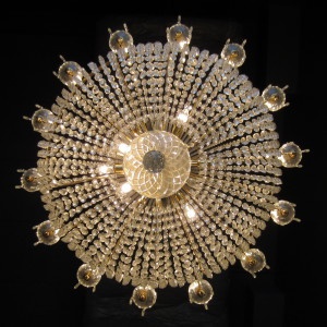 Moro Sky Bar wc kristallikruunu