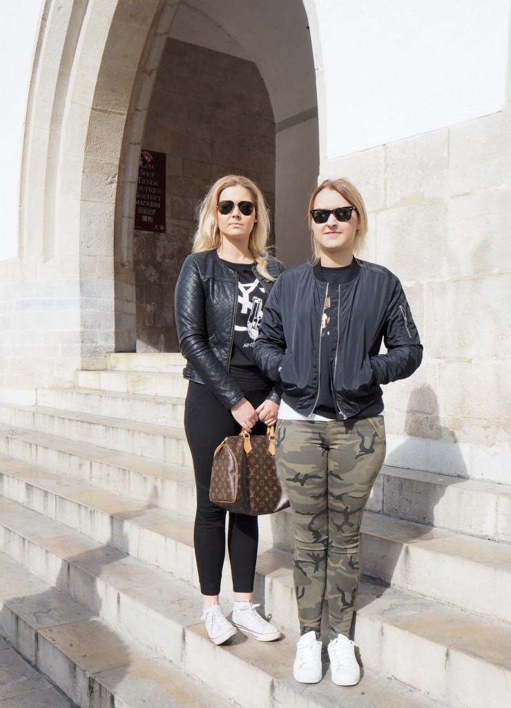 Sintra ja pari turistia Sintra ja pari turistia