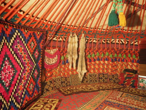 Jurtta Uskontojen puisto Issyk-Kul Jurtta Uskontojen puisto Issyk-Kul