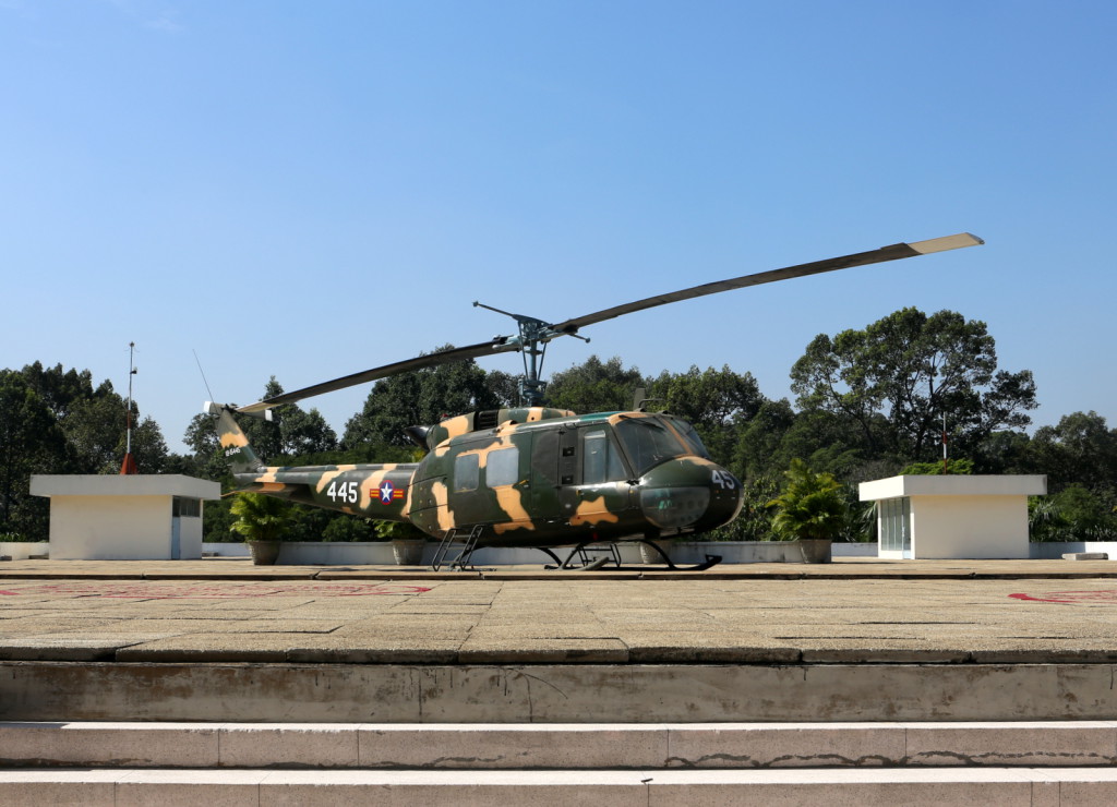 Presidentinlinna HCMC helikopteri kattoterassilla