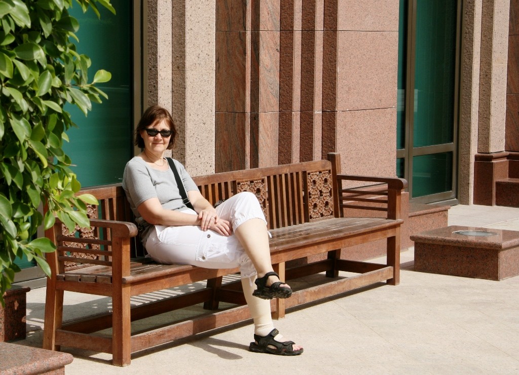 Tukisukka jalassa Abu Dhabissa Tukisukka jalassa Abu Dhabissa