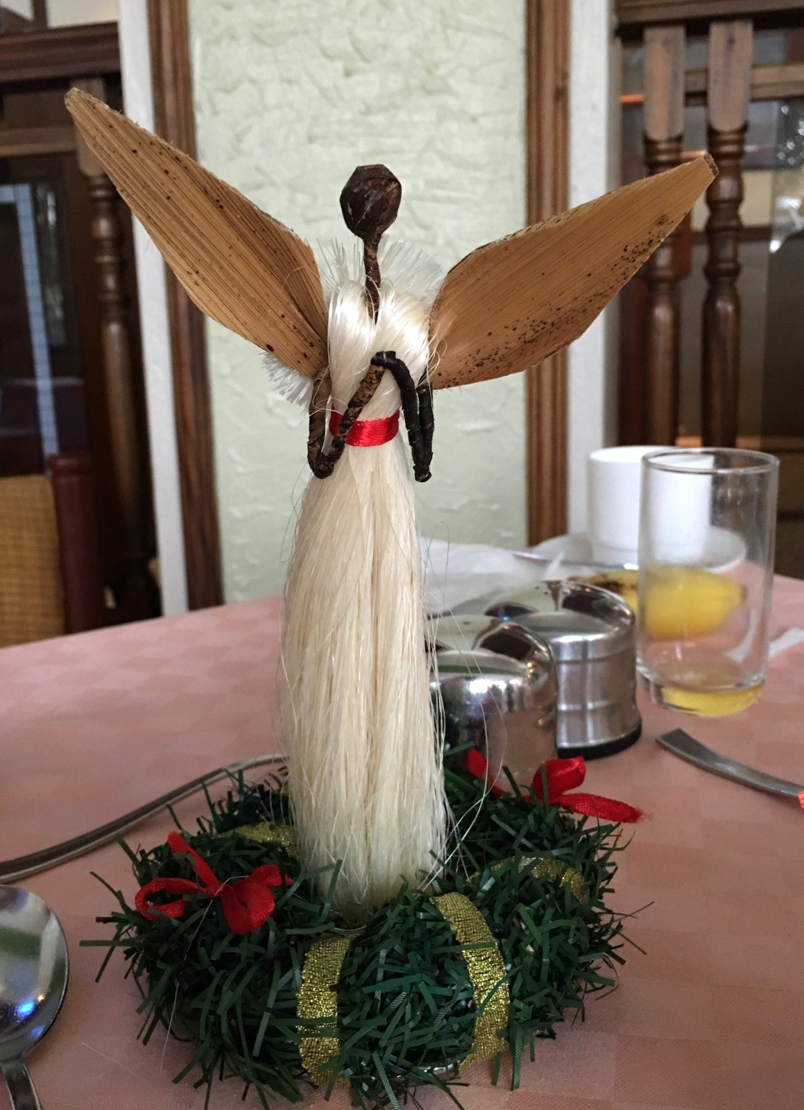 kenialainen jouluenkeli