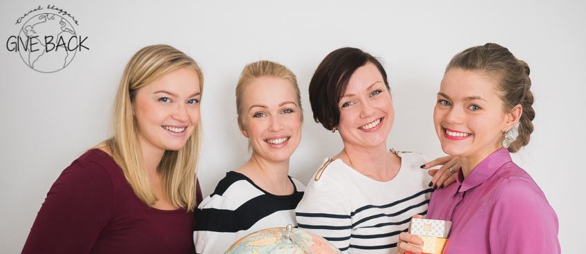 Travel Bloggers Give Back Travel Bloggers Give Back