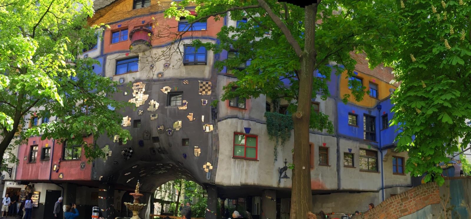Hundertwasserhaus