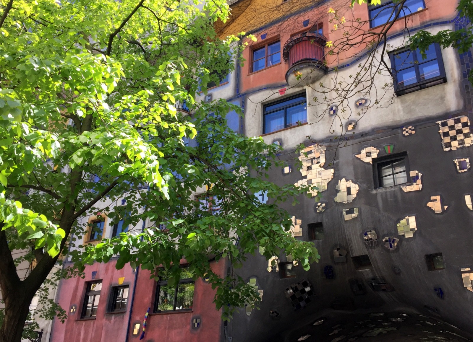 Hundertwasserhaus