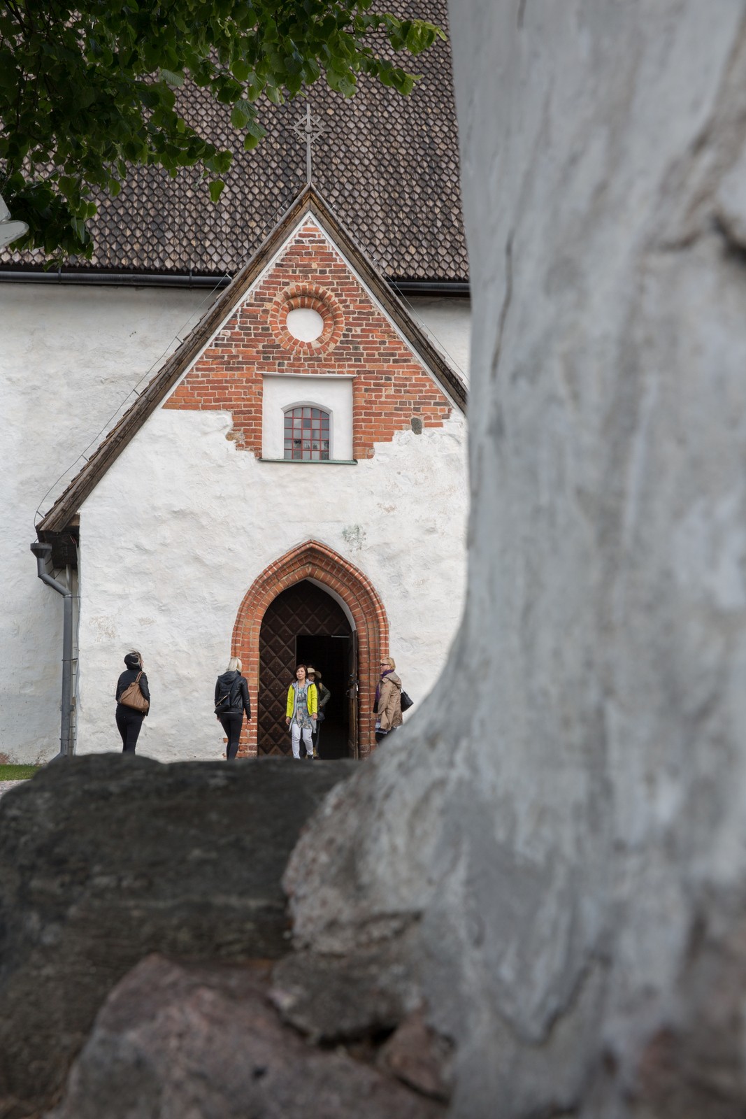 Kuvakulma, kirkko - Annika Segerstråle-Lötjönen