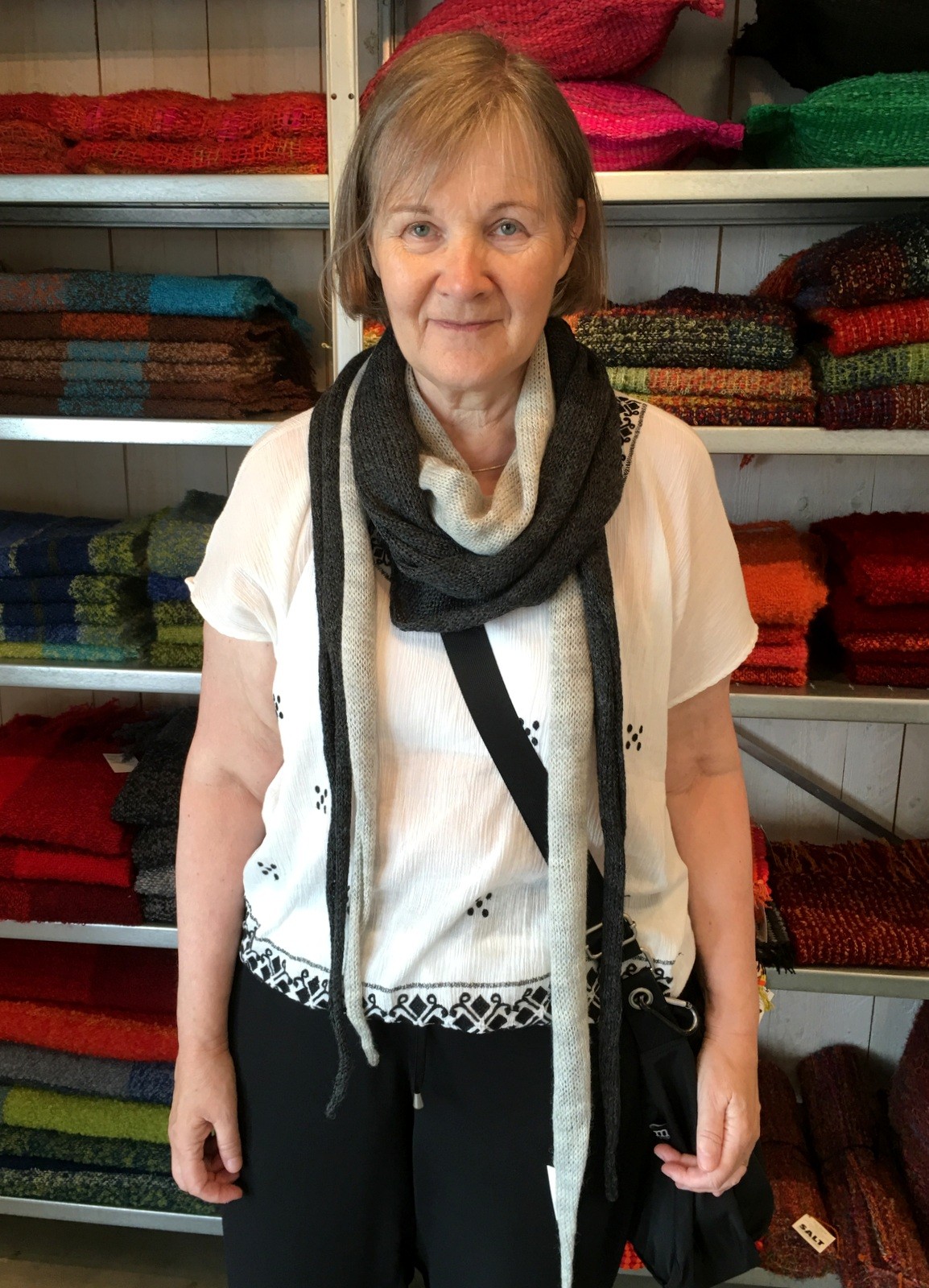 Eva-Len Mattssonin kaulahuiveja