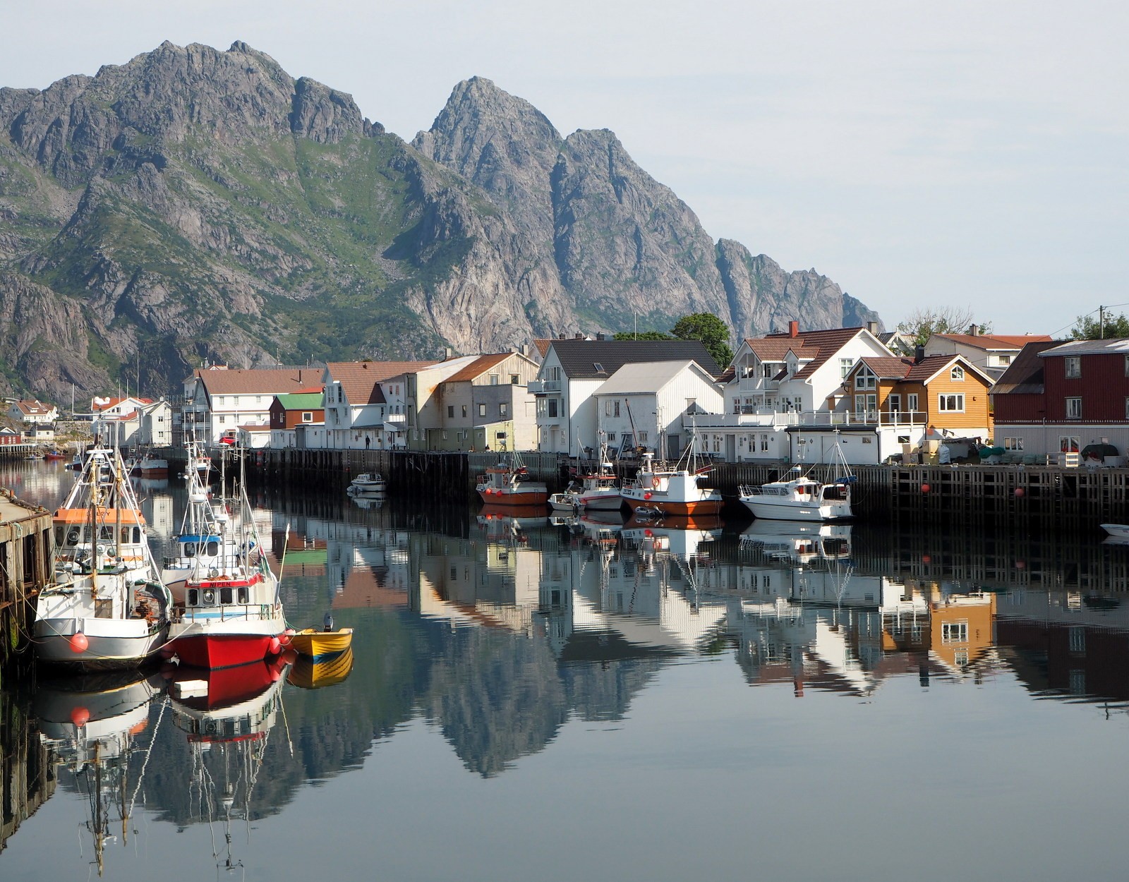 Henningsvaer Lofootit