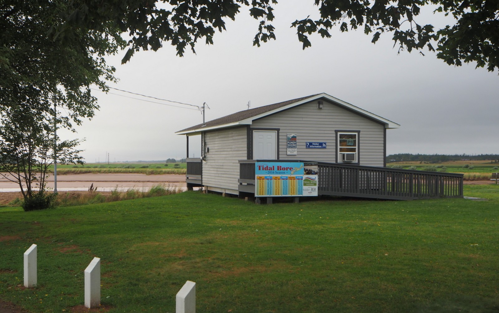 Tidal Bore in Truro