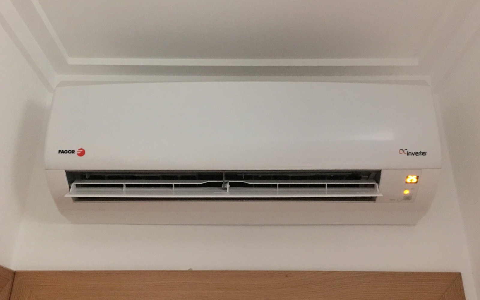 Ilmalämpöpumppu Tavira