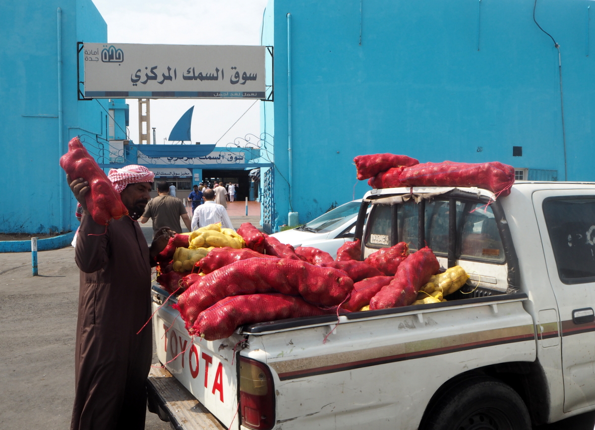 Jedda kalatori Punaisenmeren rannalla