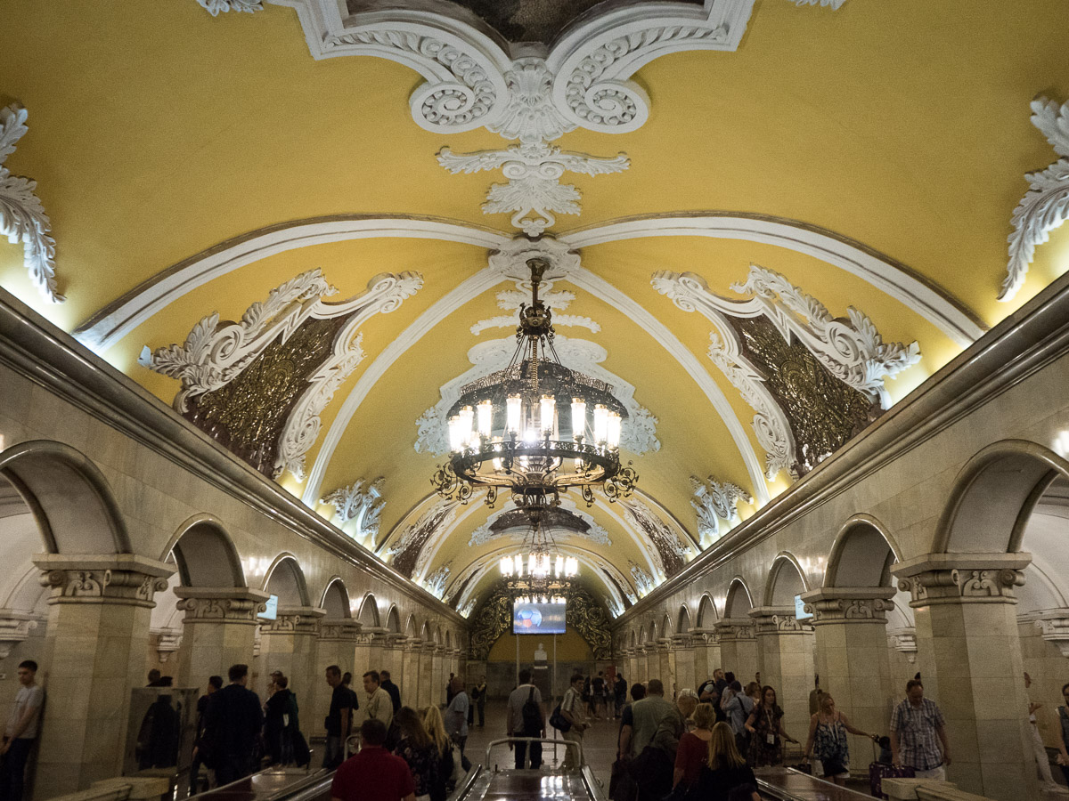 Moscow metro Komsomolskaya Moskovan metro