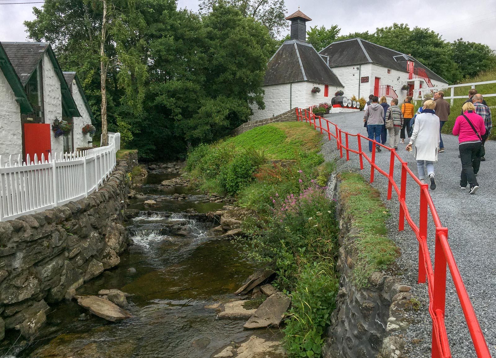 Edradour viskitislaamo Skotlanti