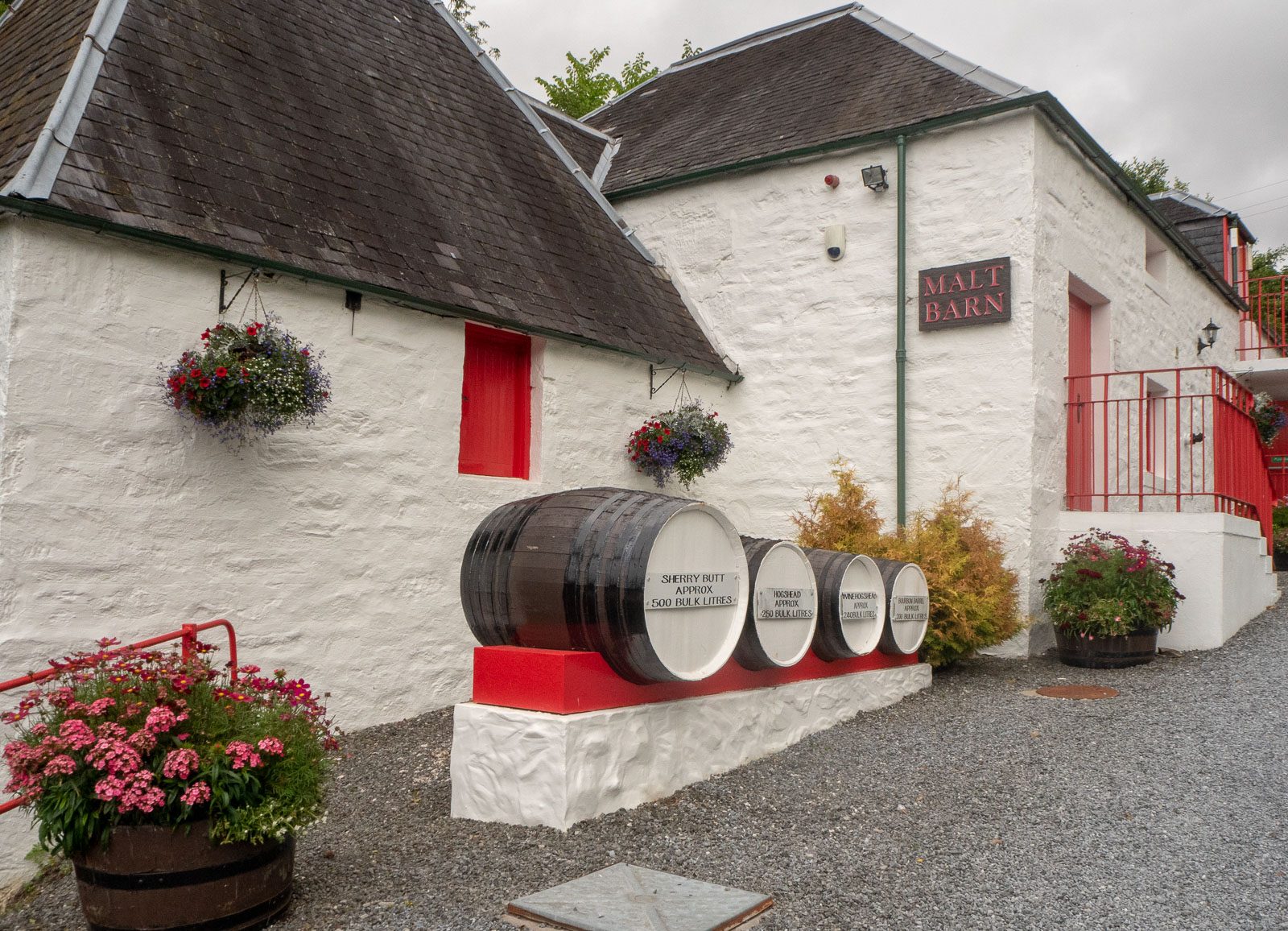 Edradour viskitislaamo Skotlanti