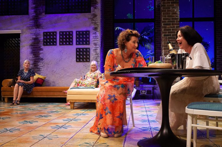 Pullo Cavaa -feature