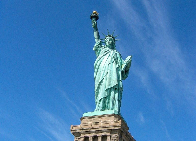 Vapaudenpatsas - Monimuotoinen matkailu