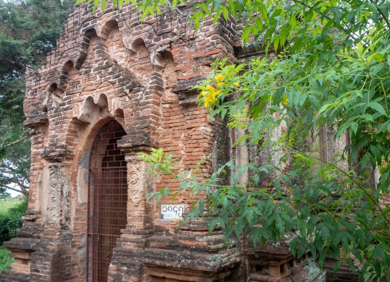 Khe Min Kha complex Bagan