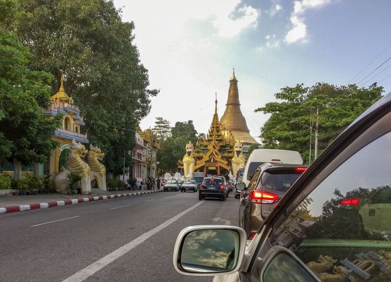 Shwedagon Yangon - tärkeimmät nähtävyydet