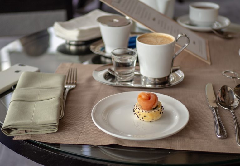 Shangri-La Afternoon Tea Bangkokin paras hotelli