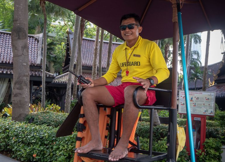 Shangri-La Bangkokin paras hotelli