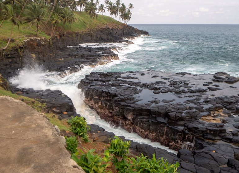 Boca de Inferno Sao Tome