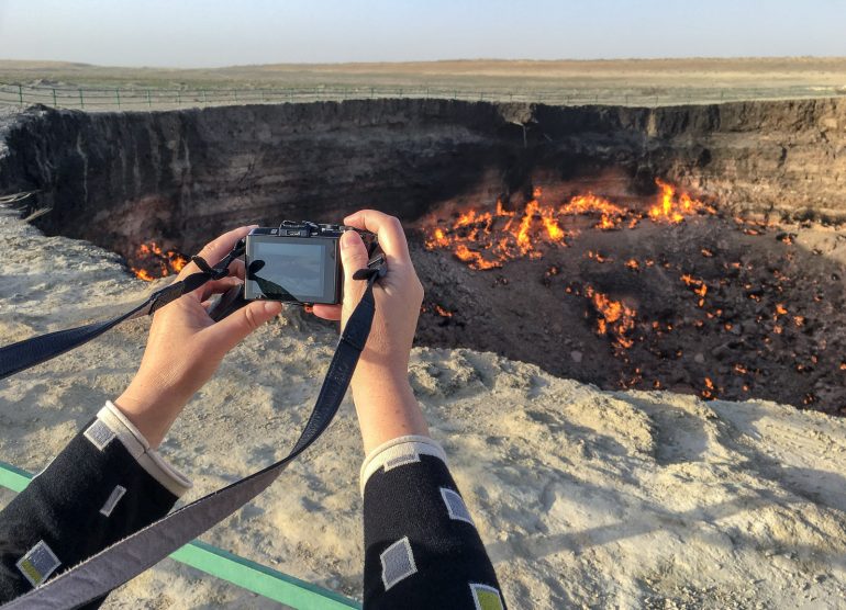 Darvaza kaasukraatteri