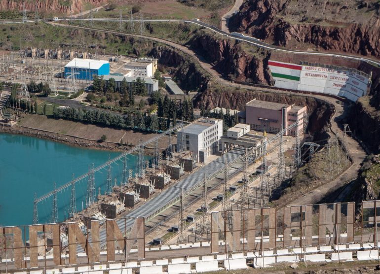 Nurek pato Tadzikistan