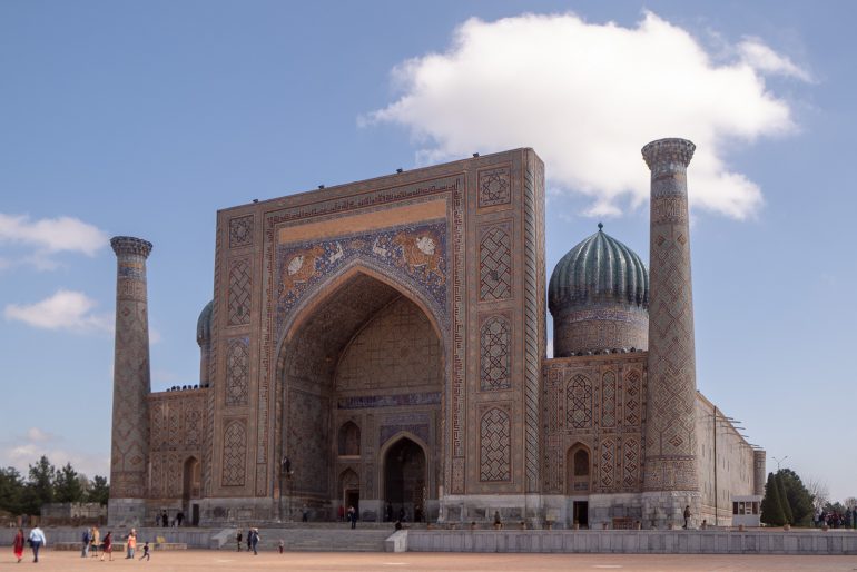 Registan Sherdor madrasa