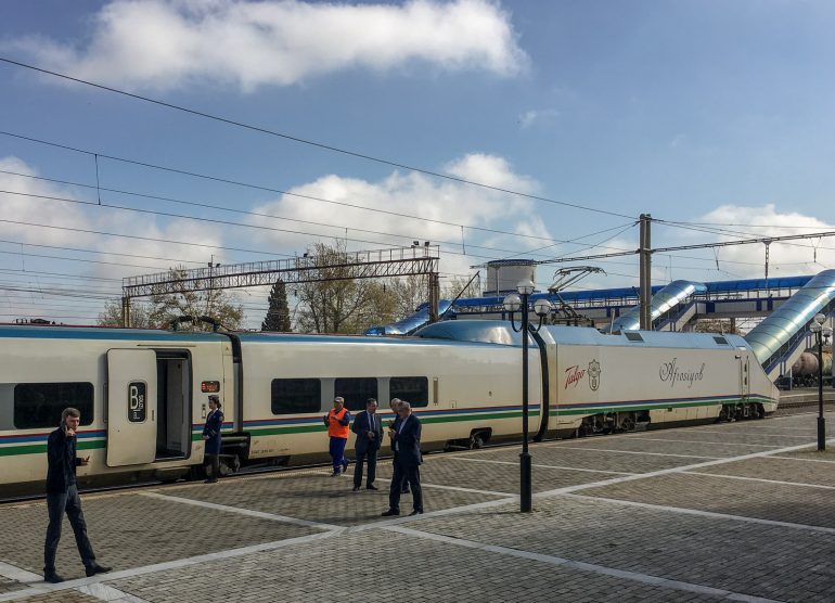 Juna Tashkent - Samarkand