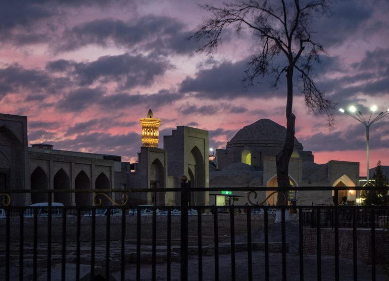 Kalon minareetti Bukhara