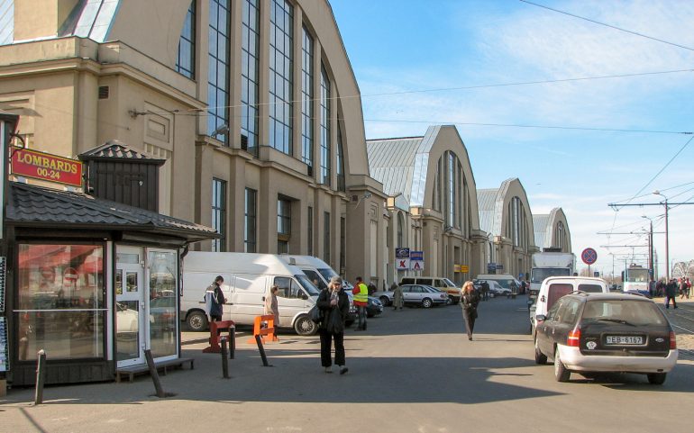 Kauppahallit Riika Riika nähtävyyksiä ja kahviloita