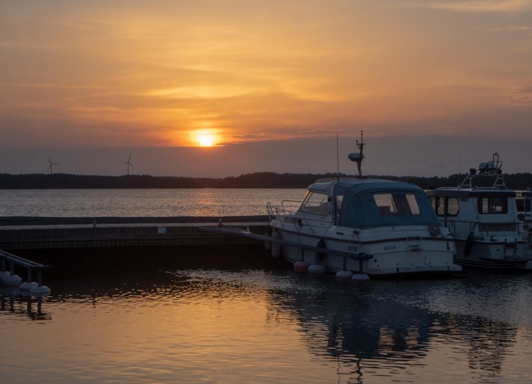 Auringonlasku Kasnäs