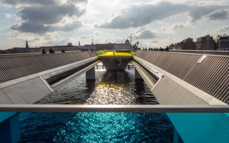 Innerhavsbroet Kööpenhamina Kööpenhaminaa pyöräillen