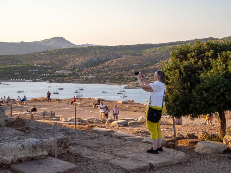 Temple of Poseidon Cape Sounion ja Poseidonin temppeli
