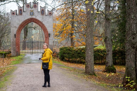 Mustion linna feature