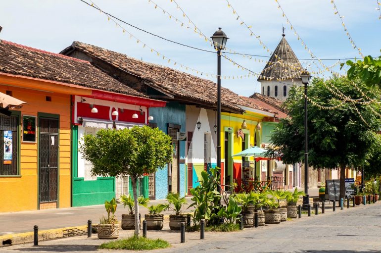 Granada Nicaragua feature