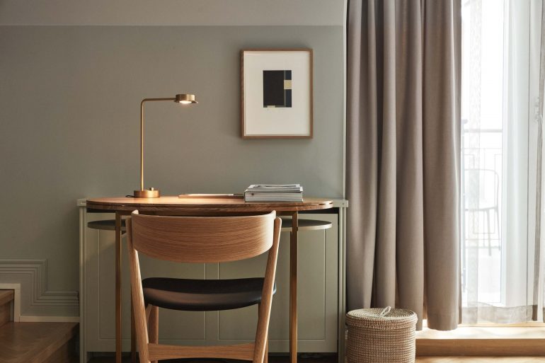 Hotel_St_George_Atelier_With_Balcony_Table_Mikko_Ryhanen