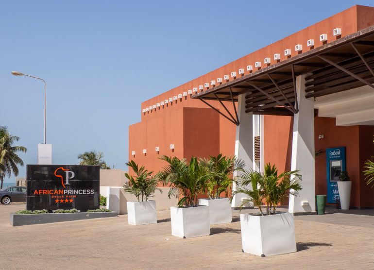 African Princess Beach Gambia Gambia hinta