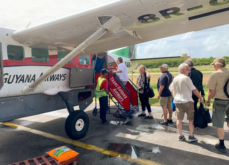 Georgetownista lentäen Kaieteurille