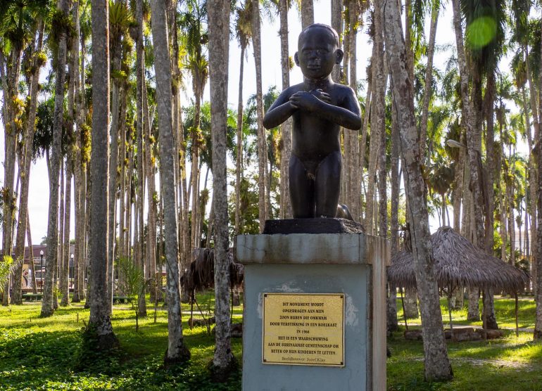 Palmentuin Paramaribo