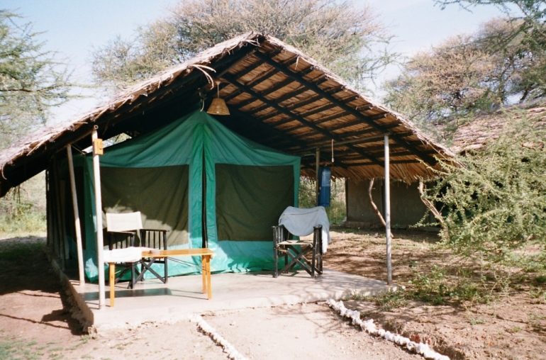 Telttahotelli Tarangiressä