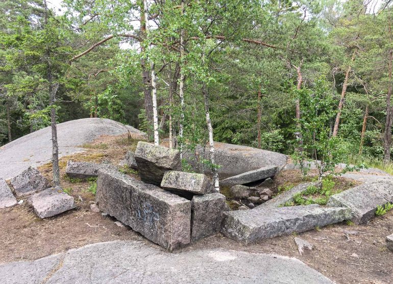 Kalliopuutarha Kaitaa