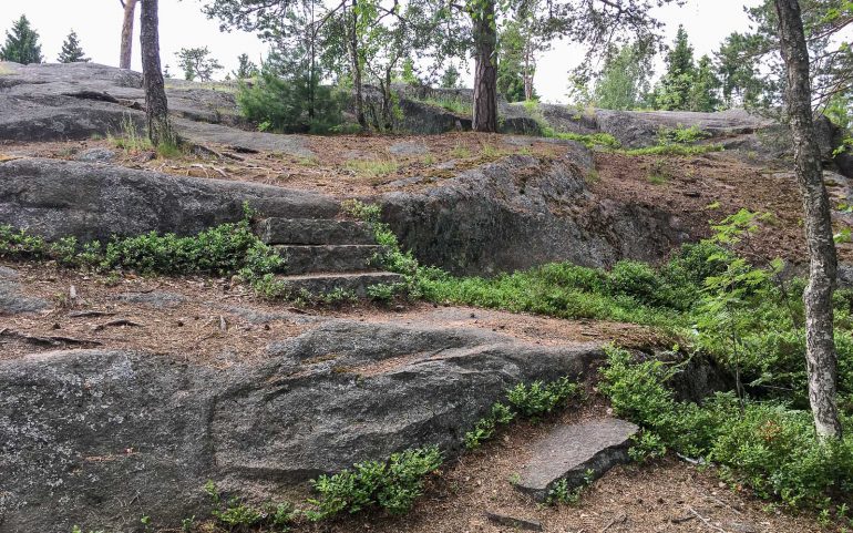 Kalliopuutarha Kaitaa