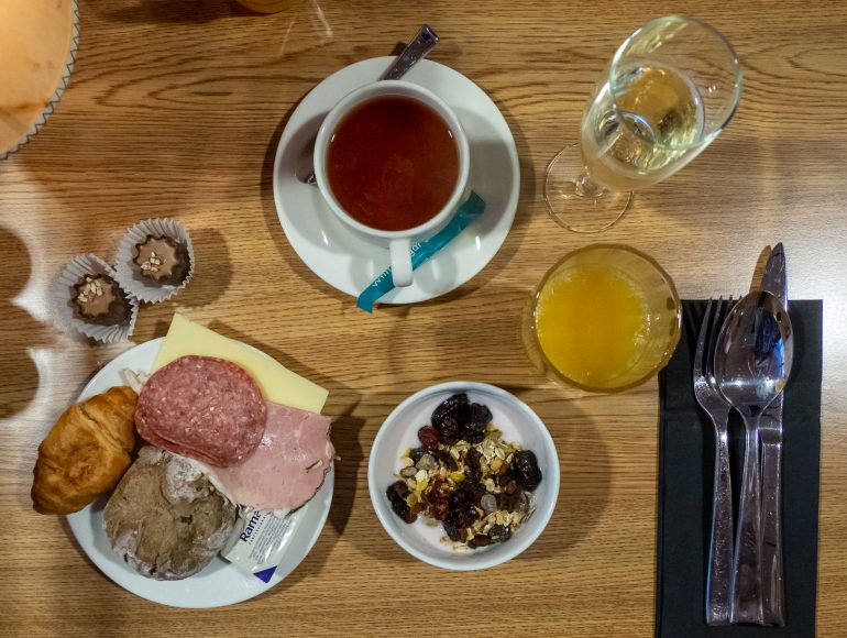 Baltic Queen aamiainen